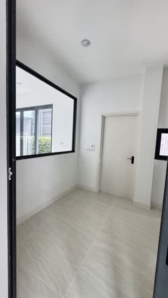 Baan Klang Muang Ratchada-Ladprao : บ้านกลางเมือง แยกรัชดา-ลาดพร้าว, กรุงเทพ, ซอย บ้านกลางเมืองแยก รัชดา-ลาดพร้าว 2, จันทรเกษม, จตุจักร, กรุงเทพ, 234 ตร.ม., บ้านแฝด ขาย, โดย มาสสิณี ธนธัญนพรัตน์, 500481405 - DDproperty.com