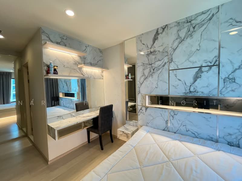 Life Asoke, Bangkok, Asoke-Dindang Road, Bang Kapi, Huai Khwang, Bangkok, 2 Bedrooms, 55 sqm, Condo For Rent, by Narinthira Roengrit, 500481406 - DDproperty.com