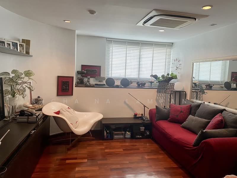 Lake Green, Bangkok, 199 Sukhumvit Soi 8, Khlong Toei, Bangkok, 5 Bedrooms, 484 sqm, Condo For Sale, by Nicha Na Lampang, 500481409 - DDproperty.com