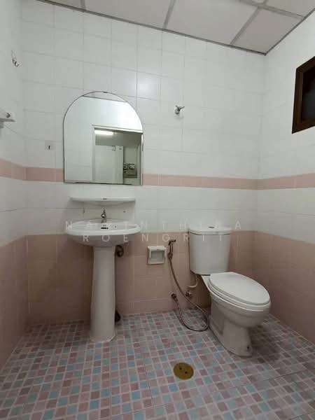 undefined, Bangkok, Suan Luang, Bangkok, 3 Bedrooms, 150 sqm, Townhouse For Rent, by Narinthira Roengrit, 500481426 - DDproperty.com