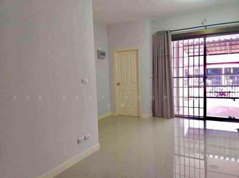 หมู่บ้านเดอะวัลเลย์ บ่อวิน (The Valley Bowin), Chon Buri (Pattaya), Bo Win, Si Racha, Chon Buri (Pattaya), 2 Bedrooms, 62 sqm, Townhouse For Sale, by The Best Property ภพ, 500481427 - DDproperty.com