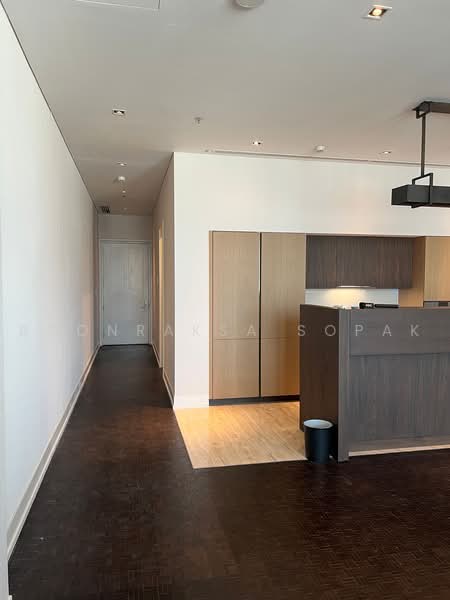 The Ritz-Carlton Residences : เดอะ ริซท์-คาร์ลตัน เรสซิเดนเซส, กรุงเทพ, 114 ถ.นราธิวาสราชนครินทร์, สีลม, บางรัก, กรุงเทพ, 211 ตร.ม., คอนโด ให้เช่า, โดย Boonraksa Sopak, 500481432 - DDproperty.com