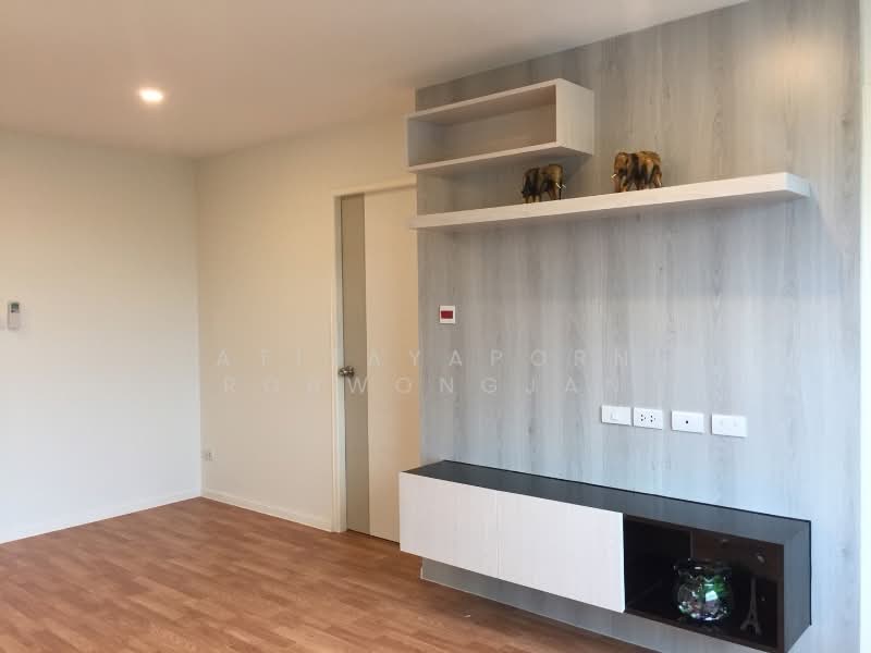 Lumpini Ville Ratchaphruek-Bangwaek, Bangkok, Soi Bang Waek 76, Bang Waek Road, Bang Waek, Phasi Charoen, Bangkok, 2 Bedrooms, 52 sqm, Condo For Rent, by Atitayaporn Robwongjan, 500481479 - DDproperty.com