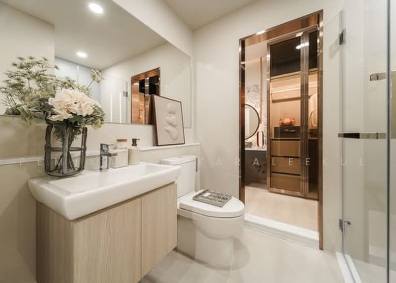 Life Charoennakhon-Sathorn, Bangkok, 670 Charoen Nakhon Road, Bang Lam Phu Lang, Khlong San, Bangkok, 2 Bedrooms, 42 sqm, Condo For Sale, by Pemika Aukkaraleekul, 500481523 - DDproperty.com