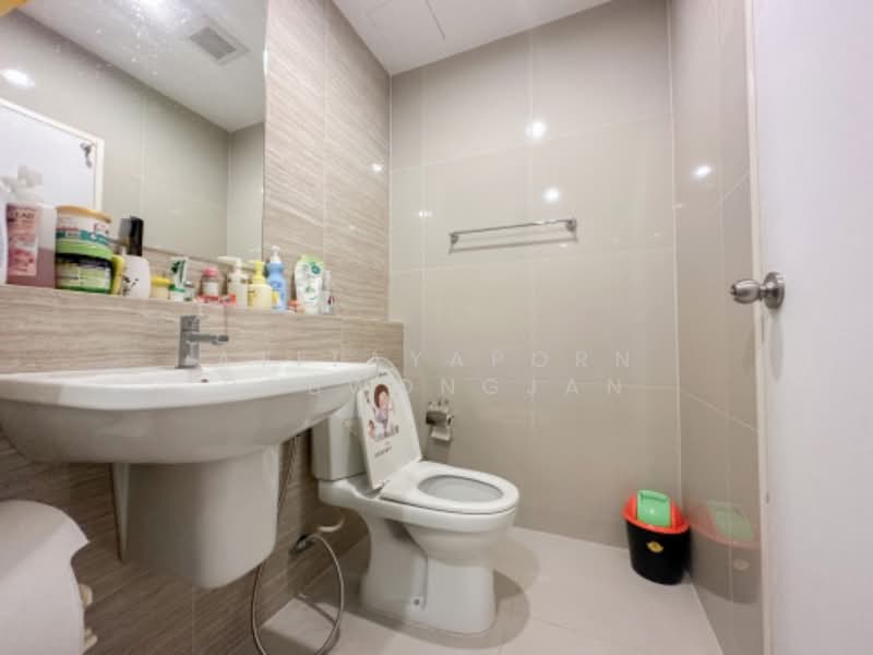 Niche Mono Charoen Nakorn, Bangkok, Charoen Nakhon Road, Dao Khanong, Thon Buri, Bangkok, 2 Bedrooms, 60 sqm, Condo For Sale, by Atitayaporn Robwongjan, 500481525 - DDproperty.com