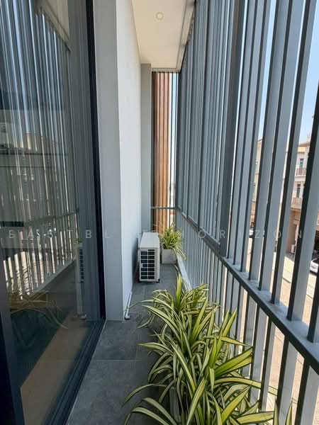 Preecha Beyond Ramkhamhaeng-Krungthepkreetha, Bangkok, Khlong Song Ton Nun, Lat Krabang, Bangkok, 4 Bedrooms, 450 sqm, Single Detached House For Sale, by Eastblue Horizon, 500481546 - DDproperty.com