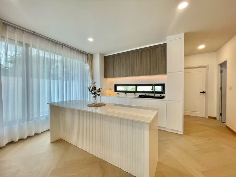ขายบ้านเดี่ยว รีโนเวทใหม่ทั้งหลัง พัฒนาการ 69, กรุงเทพ, ประเวศ, กรุงเทพ, 300 ตร.ม., บ้านเดี่ยว ขาย, โดย Lalita Sriploy, 500481564 - DDproperty.com