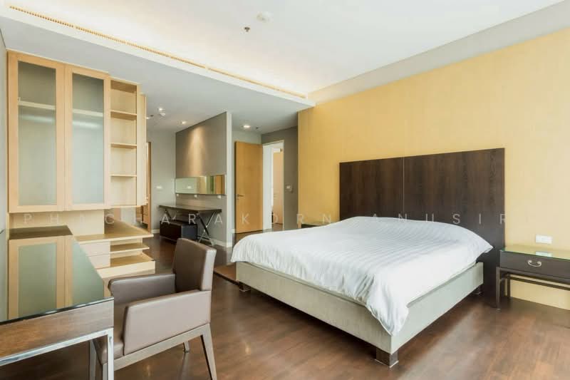 Domus 18, Bangkok, Soi Sukhumvit 18, Khlong Toei, Bangkok, 3 Bedrooms, 250 sqm, Condo For Rent, by Phacharakorn Anusiri, 500481571 - DDproperty.com