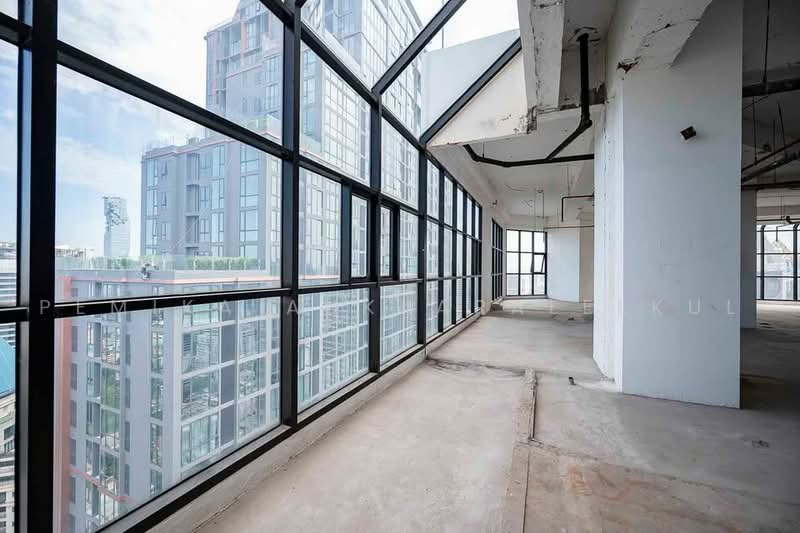 Sathorn Gardens, Bangkok, 39 South Sathorn Road, Thung Maha Mek, Sathon, Bangkok, 4 Bedrooms, 462 sqm, Condo For Sale, by Pemika Aukkaraleekul, 500481624 - DDproperty.com