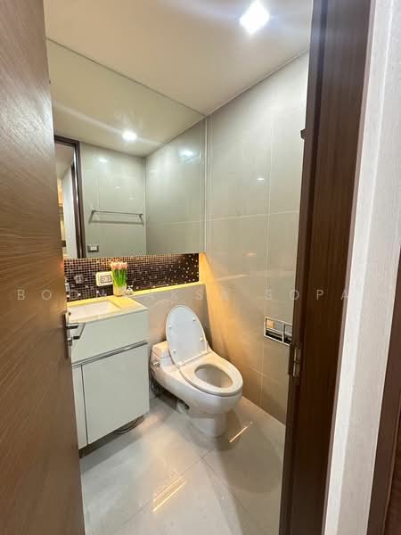 The Address Sathorn, Bangkok, 98 Sathorn Nua Road, Silom, Bang Rak, Bangkok, 2 Bedrooms, 66 sqm, Condo For Rent, by Boonraksa Sopak, 500481629 - DDproperty.com