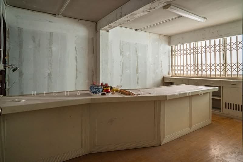 3-BR Townhouse, Bangkok, Wang Burapaphirom, Phra Nakhon, Bangkok, 3 Bedrooms, 204 sqm, Townhouse For Sale, by Nicha Na Lampang, 500481644 - DDproperty.com