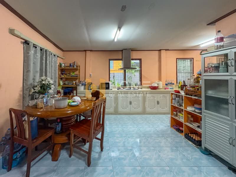 บ้านเดี่ยว ลาดปลาเค้า 58, Bangkok, Anusaowari, Bang Khen, Bangkok, 2 Bedrooms, 140 sqm, Single Detached House For Sale, by HOME Real Estate Service, 500481646 - DDproperty.com