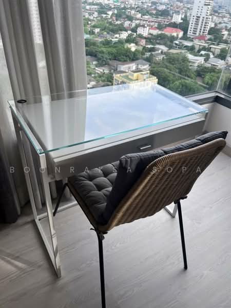M Thonglor 10, Bangkok, 9 Soi Ekkamai 12, Ekkamai Road, Khlong Tan Nua, Watthana, Bangkok, 2 Bedrooms, 62 sqm, Condo For Rent, by Boonraksa Sopak, 500481652 - DDproperty.com