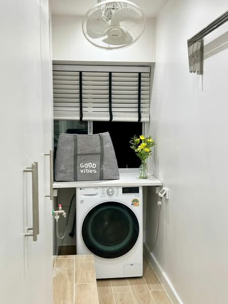 Belle Park Residence, Bangkok, 375 Sathu Pradit 19 Alley, Chong Nonsi, Yan Nawa, Bangkok, 3 Bedrooms, 88 sqm, Condo For Sale, by Nicha Na Lampang, 500481691 - DDproperty.com