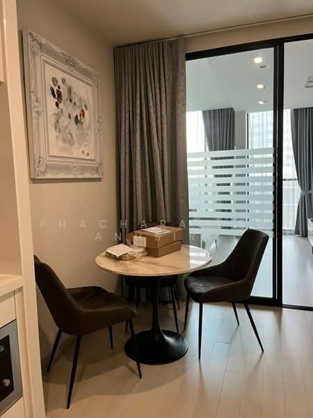 Noble Ploenchit : โนเบิล เพลินจิต, กรุงเทพ, 1035 ถนนเพลินจิต, ลุมพินี, ปทุมวัน, กรุงเทพ, 49 ตร.ม., คอนโด ให้เช่า, โดย Phacharakorn Anusiri, 500481718 - DDproperty.com