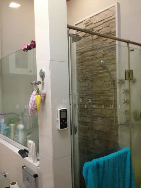 3-BR House, Bangkok, Lat Phrao, Bangkok, 3 Bedrooms, 800 sqm, Single Detached House For Sale, by Pemika Aukkaraleekul, 500481765 - DDproperty.com