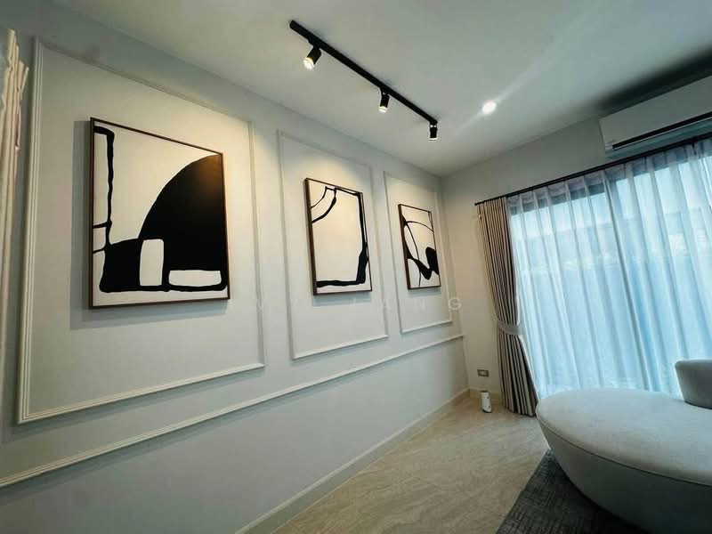 Baan Klang Muang Classe Sukhumvit 77 : บ้านกลางเมือง คลาสเซ่ สุขุมวิท 77, กรุงเทพ, ซอยอ่อนนุช 21, สวนหลวง, กรุงเทพ, 228 ตร.ม., บ้านเดี่ยว ให้เช่า, โดย Ivy Jang, 500481769 - DDproperty.com