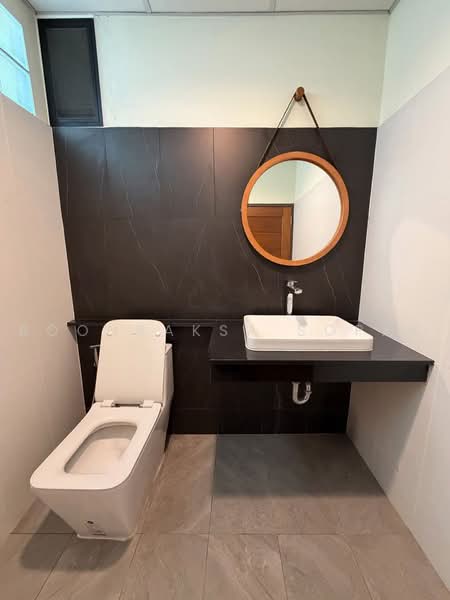 1-BR House, Bangkok, Praborommaharatchawang, Phra Nakhon, Bangkok, 1 Bedroom, 100 sqm, Single Detached House For Rent, by Boonraksa Sopak, 500481771 - DDproperty.com