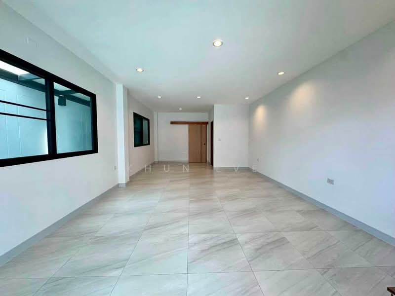 Home Office for Rent near Ladprao 87 near CDC Only 750 Meters (SPSEVE2227), Bangkok, ลาดพร้าว 87, Khlong Chaokhun Sing, Wang Thonglang, Bangkok, , 175 sqm, Shophouse For Rent, by Khun EVE, 500481793 - DDproperty.com