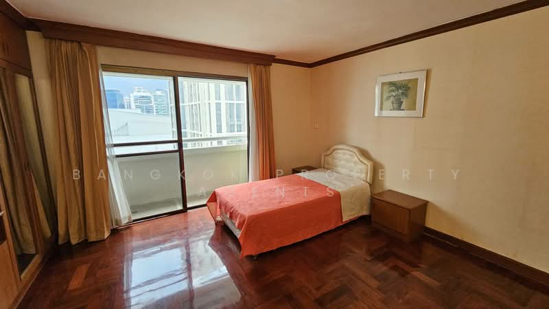 Baan Suanpetch, Bangkok, 18 Soi Sukhumvit 39, Khlong Tan Nua, Watthana, Bangkok, 2 Bedrooms, 135 sqm, Condo For Rent, by BANGKOK PROPERTY AGENTS, 500481824 - DDproperty.com