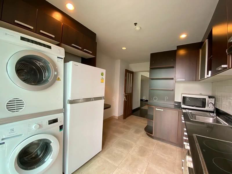 Baan Thirapa, Bangkok, 9 Soi Phra Phinit, Thung Maha Mek, Sathon, Bangkok, 3 Bedrooms, 190 sqm, Apartment For Rent, by Boonraksa Sopak, 500481827 - DDproperty.com