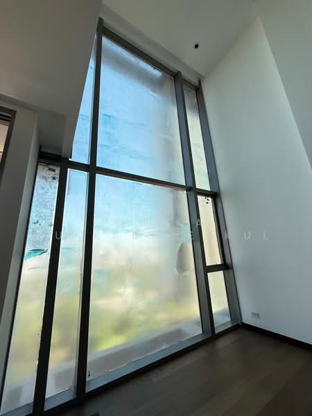 Dusit Central Park (Residences), Bangkok, 946 Rama 4 Road, Silom, Bang Rak, Bangkok, 1 Bedroom, 74 sqm, Condo For Sale, by Pemika Aukkaraleekul, 500481860 - DDproperty.com