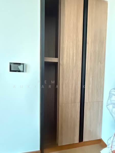 Dusit Central Park (Residences), Bangkok, 946 Rama 4 Road, Silom, Bang Rak, Bangkok, 1 Bedroom, 74 sqm, Condo For Sale, by Pemika Aukkaraleekul, 500481860 - DDproperty.com