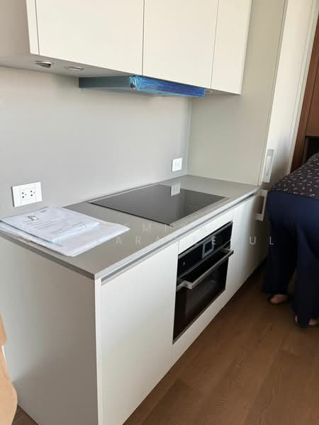 Dusit Central Park (Residences), Bangkok, 946 Rama 4 Road, Silom, Bang Rak, Bangkok, 1 Bedroom, 74 sqm, Condo For Sale, by Pemika Aukkaraleekul, 500481860 - DDproperty.com