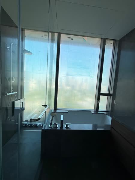 Dusit Central Park (Residences), Bangkok, 946 Rama 4 Road, Silom, Bang Rak, Bangkok, 1 Bedroom, 74 sqm, Condo For Sale, by Pemika Aukkaraleekul, 500481860 - DDproperty.com