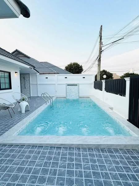 3-BR House, Chon Buri (Pattaya), Nong Pru, Bang Lamung (Pattaya), Chon Buri (Pattaya), 3 Bedrooms, 204 sqm, Single Detached House For Sale, by Achitaphop Klinpipat, 500481877 - DDproperty.com