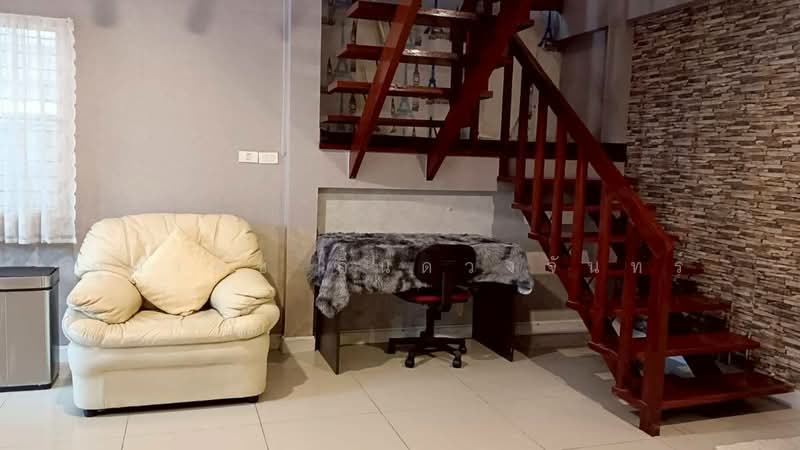 ลาดพร้าว, Bangkok, Samsen Nok, Huai Khwang, Bangkok, 2 Bedrooms, 200 sqm, Single Detached House For Rent, by ภูวเดช ถิ่นดวงจันทร์, 500481879 - DDproperty.com
