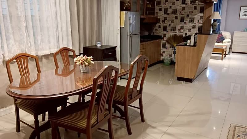 ลาดพร้าว, Bangkok, Samsen Nok, Huai Khwang, Bangkok, 2 Bedrooms, 200 sqm, Single Detached House For Rent, by ภูวเดช ถิ่นดวงจันทร์, 500481879 - DDproperty.com