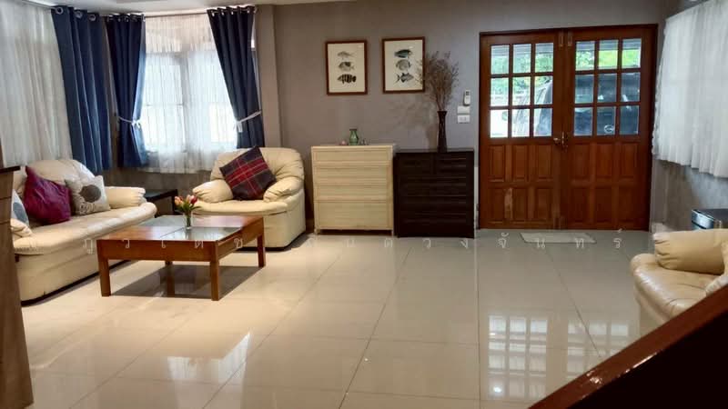 ลาดพร้าว, Bangkok, Samsen Nok, Huai Khwang, Bangkok, 2 Bedrooms, 200 sqm, Single Detached House For Rent, by ภูวเดช ถิ่นดวงจันทร์, 500481879 - DDproperty.com