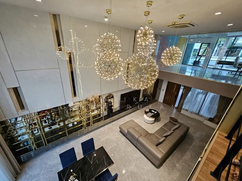 Glam, Bangkok, 161 Soi Satriwitthaya 2 Junction 23, Lat Phrao, Bangkok, 3 Bedrooms, 385 sqm, Townhouse For Rent, by Chotika Rakrungrueang, 500481886 - DDproperty.com