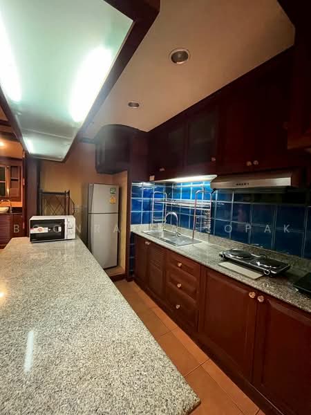 State Tower, Bangkok, 1055 Silom Road, Silom, Bang Rak, Bangkok, 1 Bedroom, 83 sqm, Condo For Rent, by Boonraksa Sopak, 500481926 - DDproperty.com