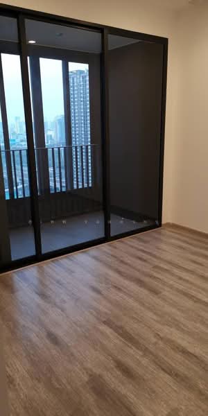 IDEO Mobi Asoke, Bangkok, New Petchaburi Road, Bang Kapi, Huai Khwang, Bangkok, 1 Bedroom, 34 sqm, Condo For Rent, by สุเทพ รอดด้วยบุญ, 500481948 - DDproperty.com