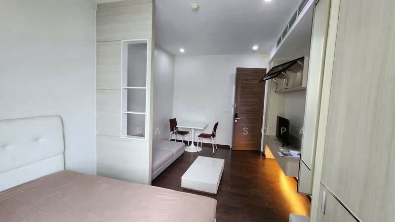 Q Asoke, Bangkok, 1678 Petchaburi Road, Makkasan, Ratchathewi, Bangkok, Studio, 31 sqm, Condo For Rent, by Boonraksa Sopak, 500481978 - DDproperty.com