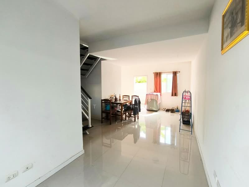 Baan Pruksa 87/2 Srinakarin-Bangna : บ้านพฤกษา 87/2 ศรีนครินทร์-บางนา, สมุทรปราการ, ถนนหนามแดง, บางแก้ว, บางพลี, สมุทรปราการ, 100 ตร.ม., ทาวน์เฮ้าส์ ขาย, โดย The Best Property ตู่, 500481985 - DDproperty.com