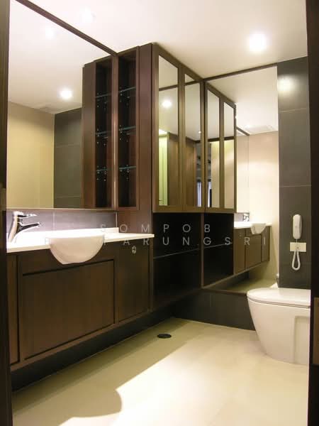 State Tower, Bangkok, 1055 Silom Road, Silom, Bang Rak, Bangkok, 2 Bedrooms, 100 sqm, Condo For Rent, by Sompob Buaparungsri, 500482001 - DDproperty.com