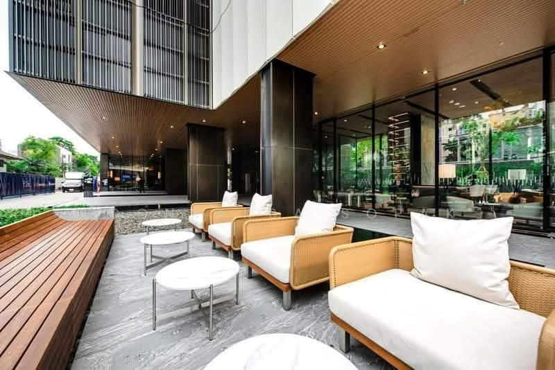 The Esse Sukhumvit 36, Bangkok, Soi Sukhumvit 36, Sukhumvit Road, Phra Kanong, Khlong Toei, Bangkok, 2 Bedrooms, 72 sqm, Condo For Rent, by Boonraksa Sopak, 500482013 - DDproperty.com