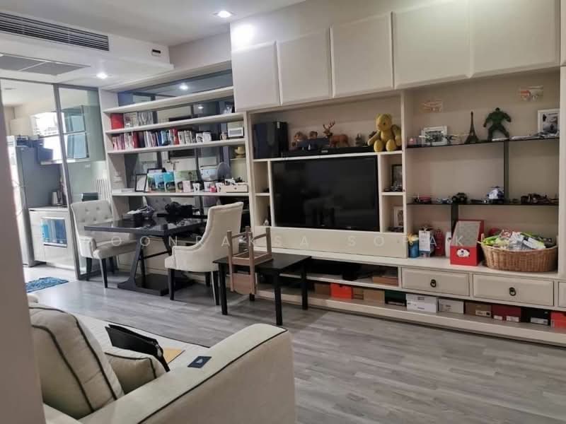 The Room Sathorn, Bangkok, 78 Pan Road, Silom, Bang Rak, Bangkok, 1 Bedroom, 50 sqm, Condo For Rent, by Boonraksa Sopak, 500482022 - DDproperty.com