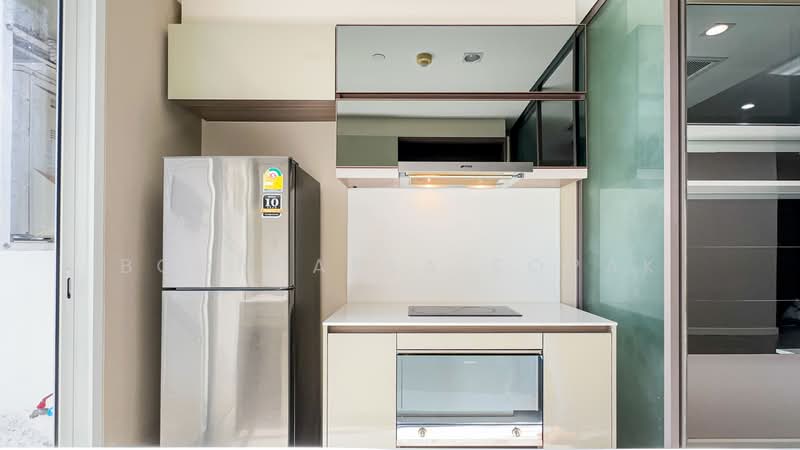 The Room Sathorn, Bangkok, 78 Pan Road, Silom, Bang Rak, Bangkok, 1 Bedroom, 50 sqm, Condo For Rent, by Boonraksa Sopak, 500482022 - DDproperty.com