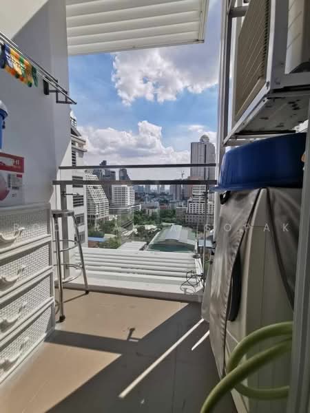 The Room Sathorn, Bangkok, 78 Pan Road, Silom, Bang Rak, Bangkok, 1 Bedroom, 50 sqm, Condo For Rent, by Boonraksa Sopak, 500482022 - DDproperty.com