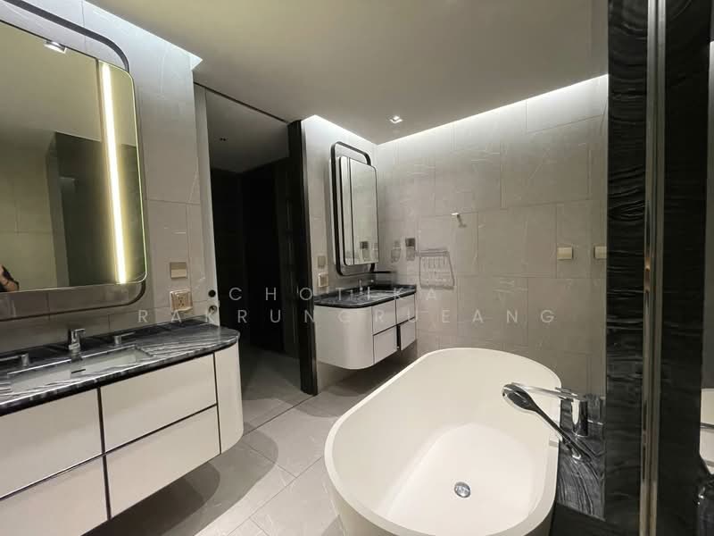 The Reserve 61 Hideaway, Bangkok, 92 Sukhumvit 61, Khlong Tan Nua, Watthana, Bangkok, 3 Bedrooms, 150 sqm, Condo For Rent, by Chotika Rakrungrueang, 500482029 - DDproperty.com