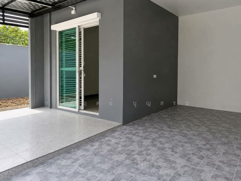 Lio Bliss Kanchanaphisek – Chaiyapruk, Nonthaburi, Soi Ban Kluai-Sai Noi, Bang Rak Pattana, Bang Bua Thong, Nonthaburi, 3 Bedrooms, 130 sqm, Townhouse For Sale, by กรกฤตย์ บุญสระ, 500482031 - DDproperty.com