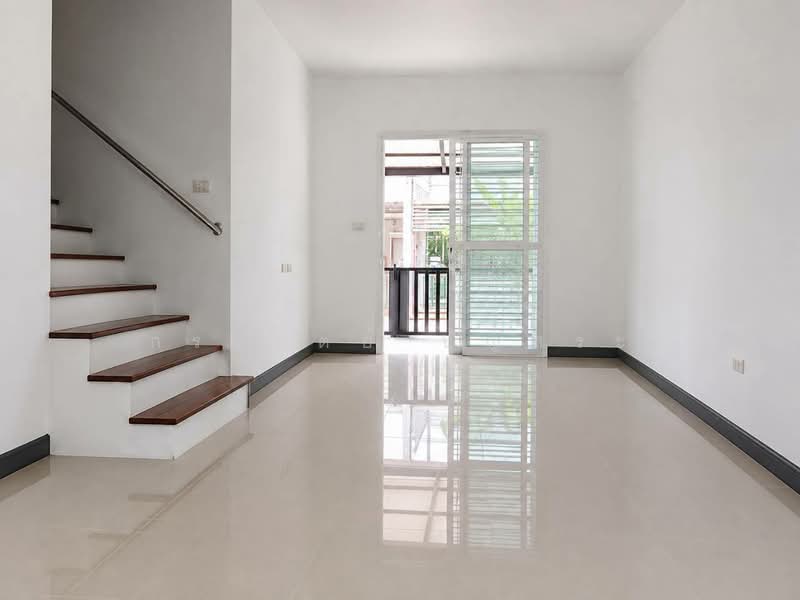 Lio Bliss Kanchanaphisek – Chaiyapruk, Nonthaburi, Soi Ban Kluai-Sai Noi, Bang Rak Pattana, Bang Bua Thong, Nonthaburi, 3 Bedrooms, 130 sqm, Townhouse For Sale, by กรกฤตย์ บุญสระ, 500482031 - DDproperty.com