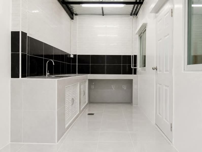 Lio Bliss Kanchanaphisek – Chaiyapruk, Nonthaburi, Soi Ban Kluai-Sai Noi, Bang Rak Pattana, Bang Bua Thong, Nonthaburi, 3 Bedrooms, 130 sqm, Townhouse For Sale, by กรกฤตย์ บุญสระ, 500482031 - DDproperty.com