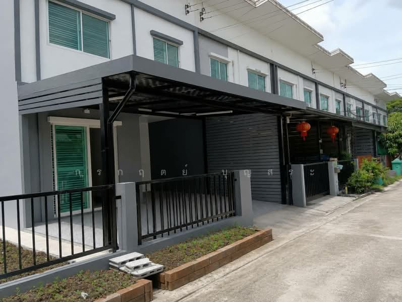 Lio Bliss Kanchanaphisek – Chaiyapruk, Nonthaburi, Soi Ban Kluai-Sai Noi, Bang Rak Pattana, Bang Bua Thong, Nonthaburi, 3 Bedrooms, 130 sqm, Townhouse For Sale, by กรกฤตย์ บุญสระ, 500482031 - DDproperty.com