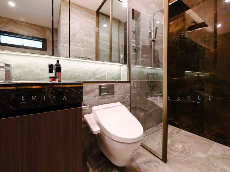 The Esse Sukhumvit 36, Bangkok, Soi Sukhumvit 36, Sukhumvit Road, Phra Kanong, Khlong Toei, Bangkok, 3 Bedrooms, 124 sqm, Condo For Sale, by Pemika Aukkaraleekul, 500482051 - DDproperty.com