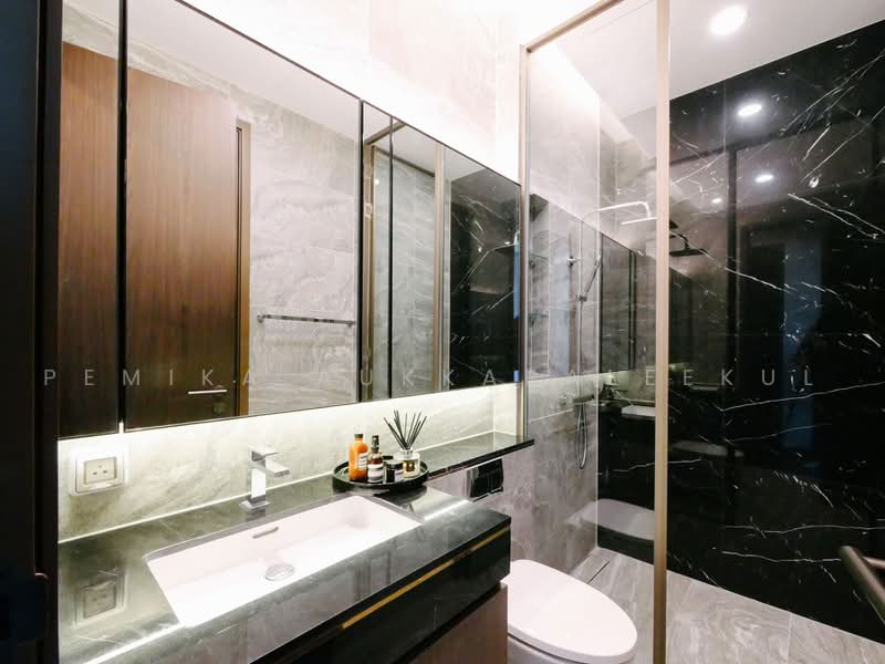 The Esse Sukhumvit 36, Bangkok, Soi Sukhumvit 36, Sukhumvit Road, Phra Kanong, Khlong Toei, Bangkok, 3 Bedrooms, 124 sqm, Condo For Sale, by Pemika Aukkaraleekul, 500482051 - DDproperty.com